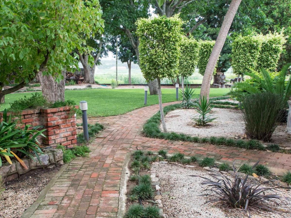 Chicane Bed And Breakfast Sunland Exterior photo